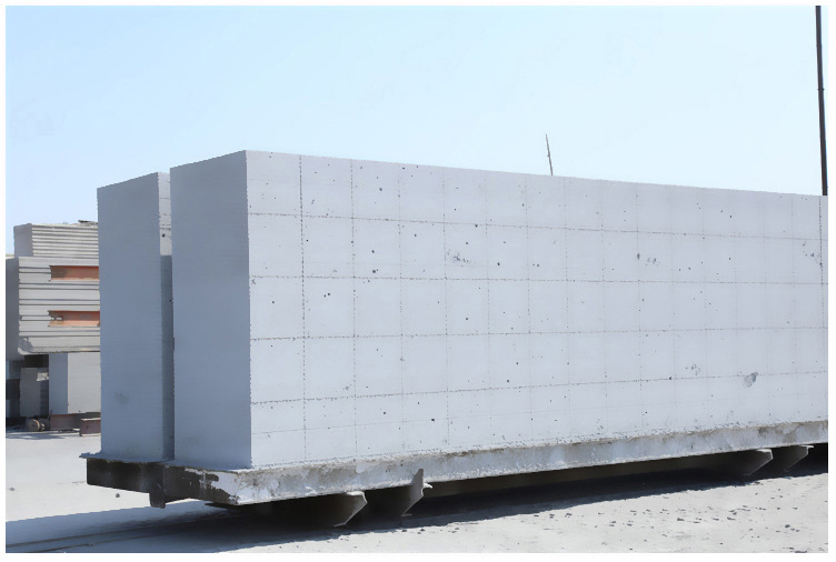 九里加气块 加气砌块 轻质砖气孔结构及其影响因素